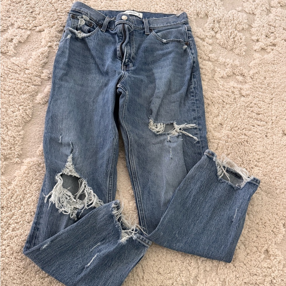 Abercrombie & Fitch Distressed Straight-Leg Jeans in Blue